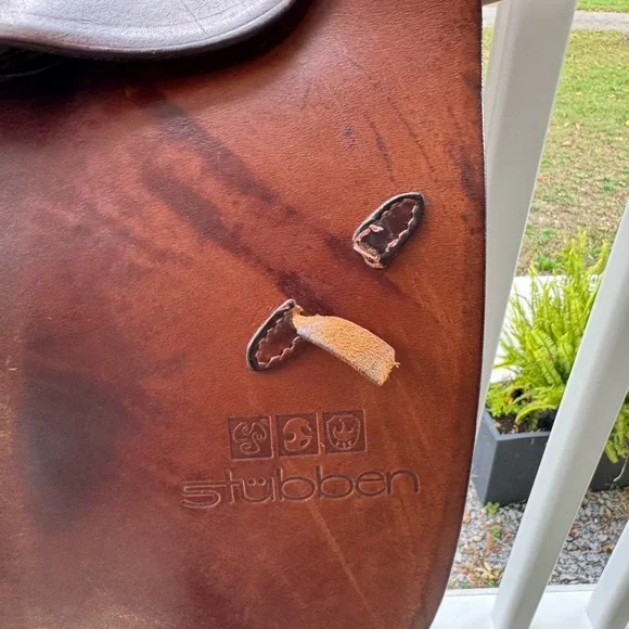 Stübben Edelweiss Jumping Saddle – 16” Seat (Made in Switzerland) - Picture 14 of 16